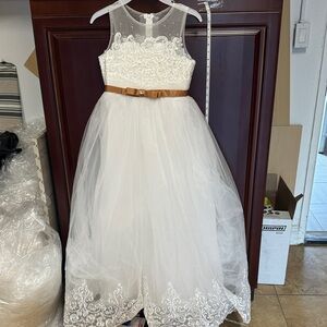 Sleeveless Elegant White junior girls bridesmaid wedding Kids Dress Tulle